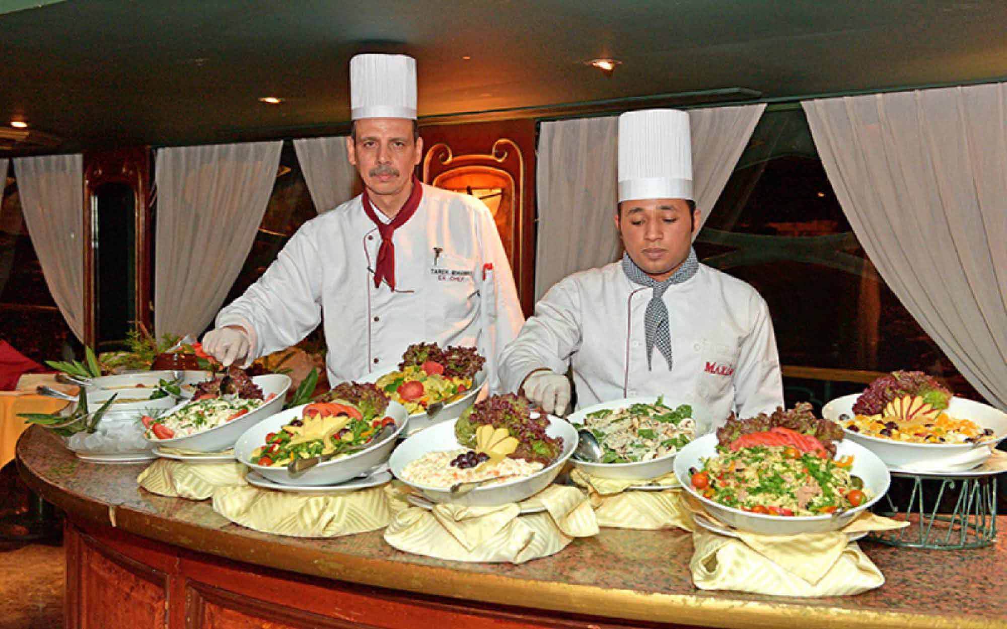 Nile Maxim is the most luxurious cruising restaurant, on the River Nile.